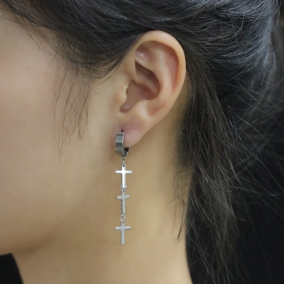 Stainless Steel Triple Cross Earring! - Picture 7 of 10